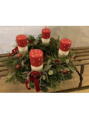 Adventskrans med hånddyppede bloklys - rød