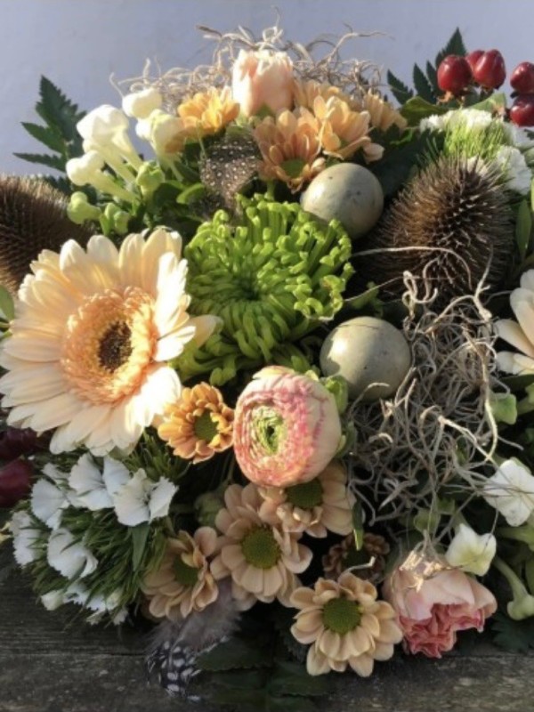 Påskebuket i mix pastelfarver